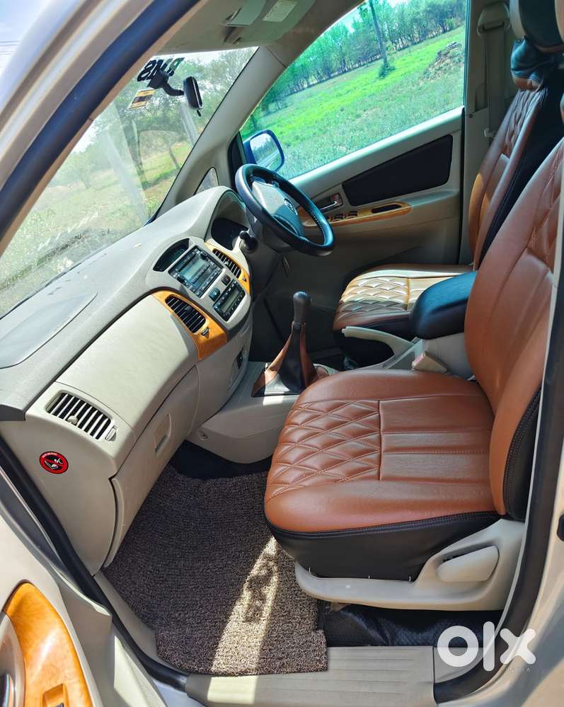 Toyota Innova 2.5 Vx 8 Str, 2011, Diesel