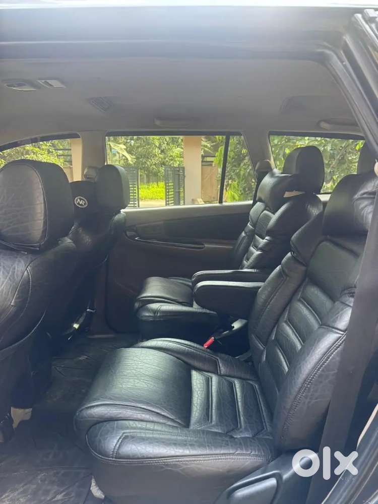 Toyota Innova 2.5 2015