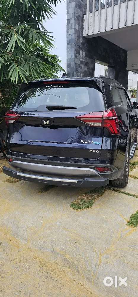 Moving Out Sale Mahindra Xuv700 Ax7l