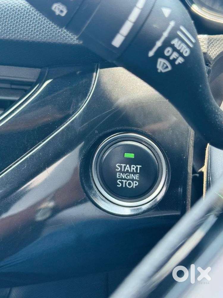 Maruti Suzuki Swift Dzire 1.2 Vxi Bsiv, 2014, Petrol