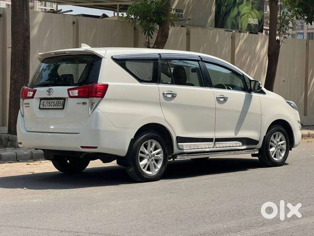 Toyota Innova Crysta 2.8z Automatic, 2017, Diesel