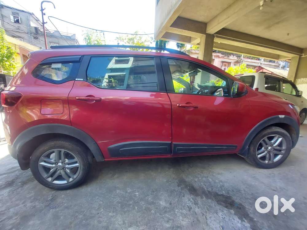 Renault Triber Rxz Easy-r Amt, 2020, Petrol
