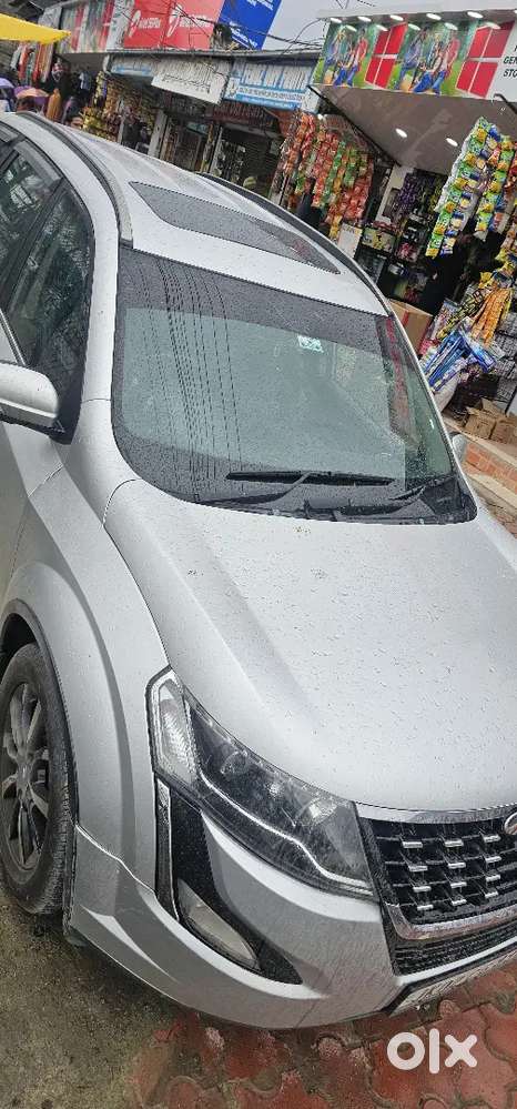 Mahindra Xuv500 2018 Diesel 90000 Km Driven