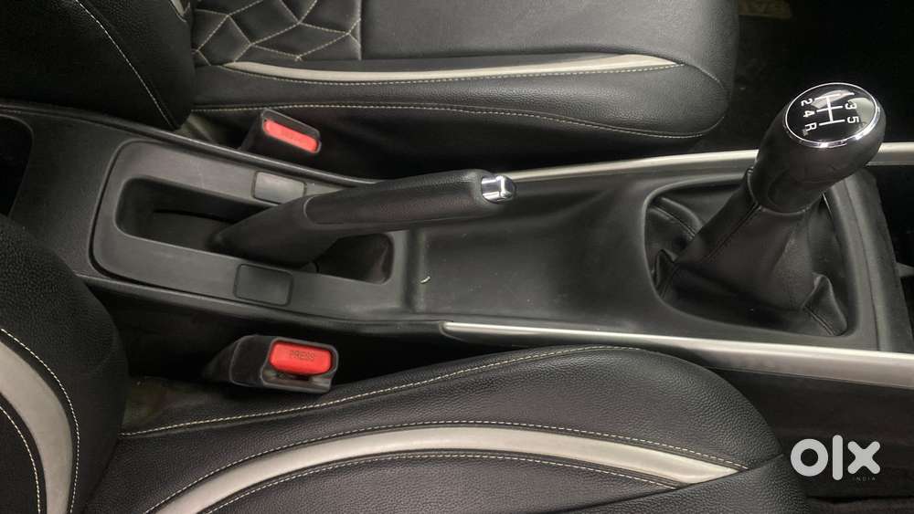 Maruti Suzuki Baleno 1.2 Delta, 2017, Petrol