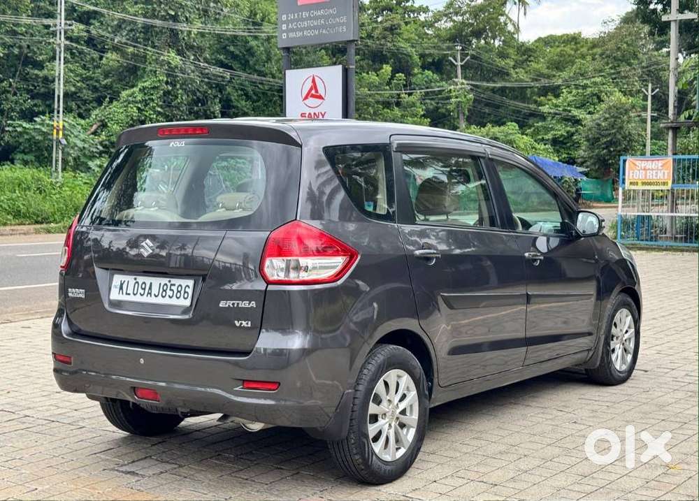 Maruti Suzuki Ertiga 1.5 Vxi, 2015, Petrol