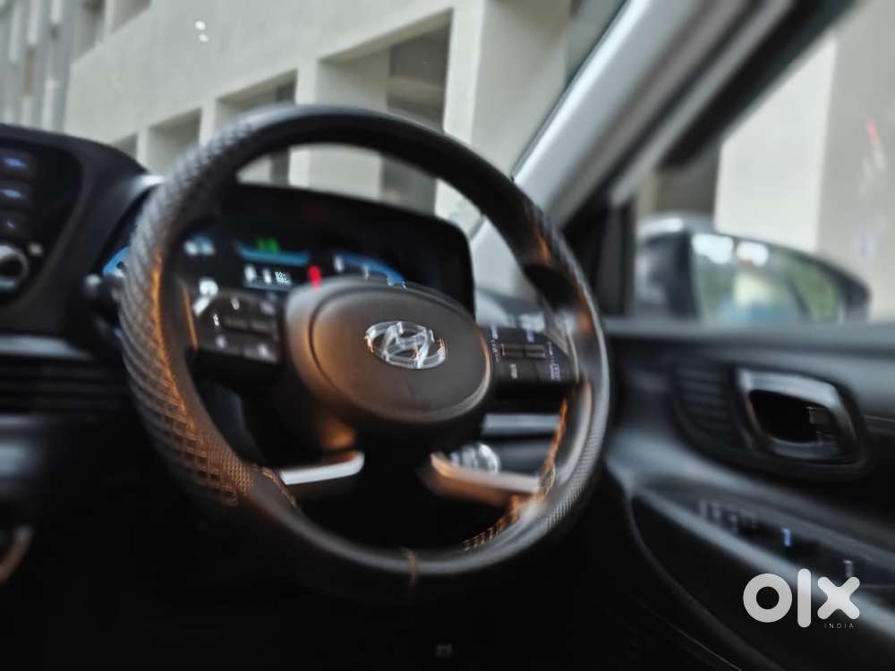 Hyundai I20 Sportz 1.2 Ivt Dual Tone, 2023, Petrol