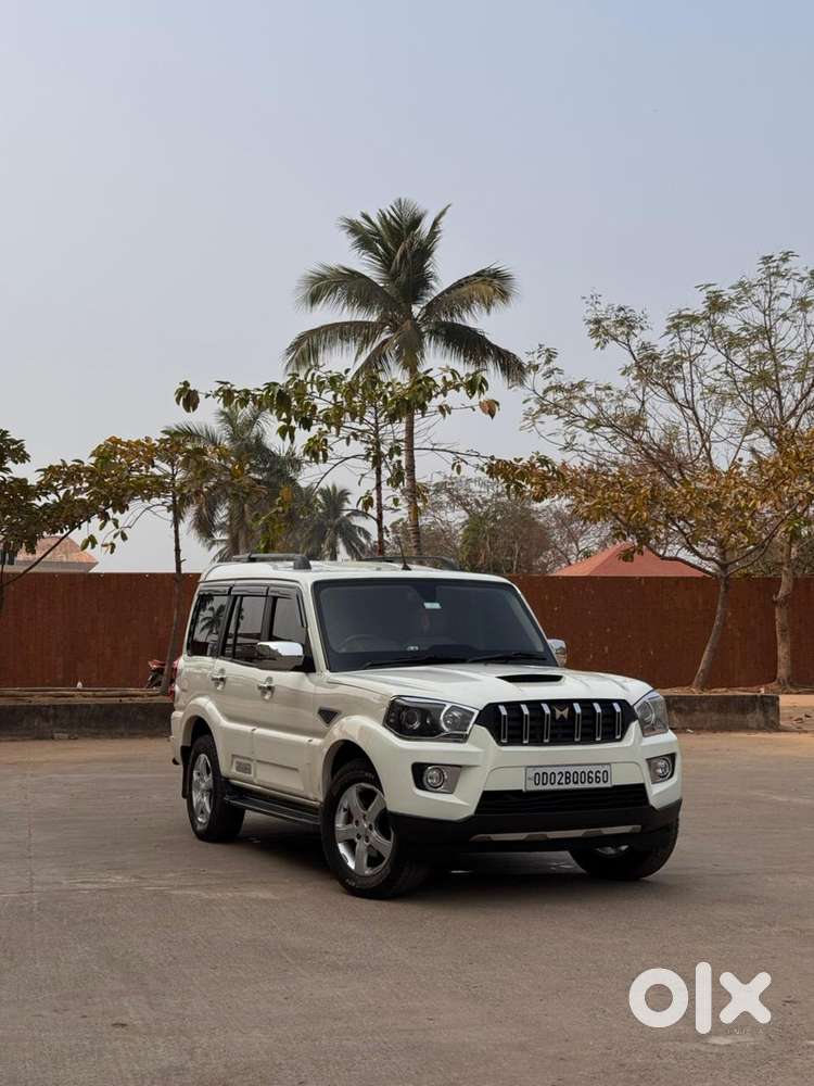Mahindra Scorpio Classic 2.2 S 11 Mt 7 Str, 2021, Diesel