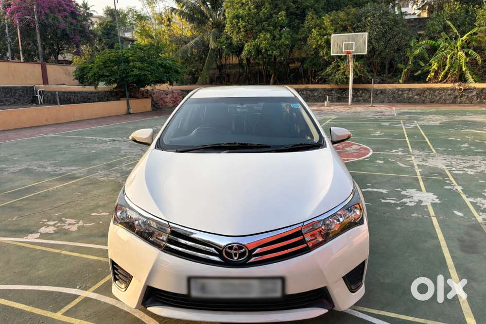 2015 Toyota Corolla Altis With Fancy Number For Sale