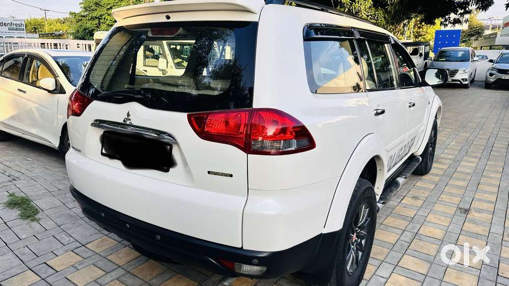 Mitsubishi Pajero Sport 2.5 Automatic, 2016, Diesel