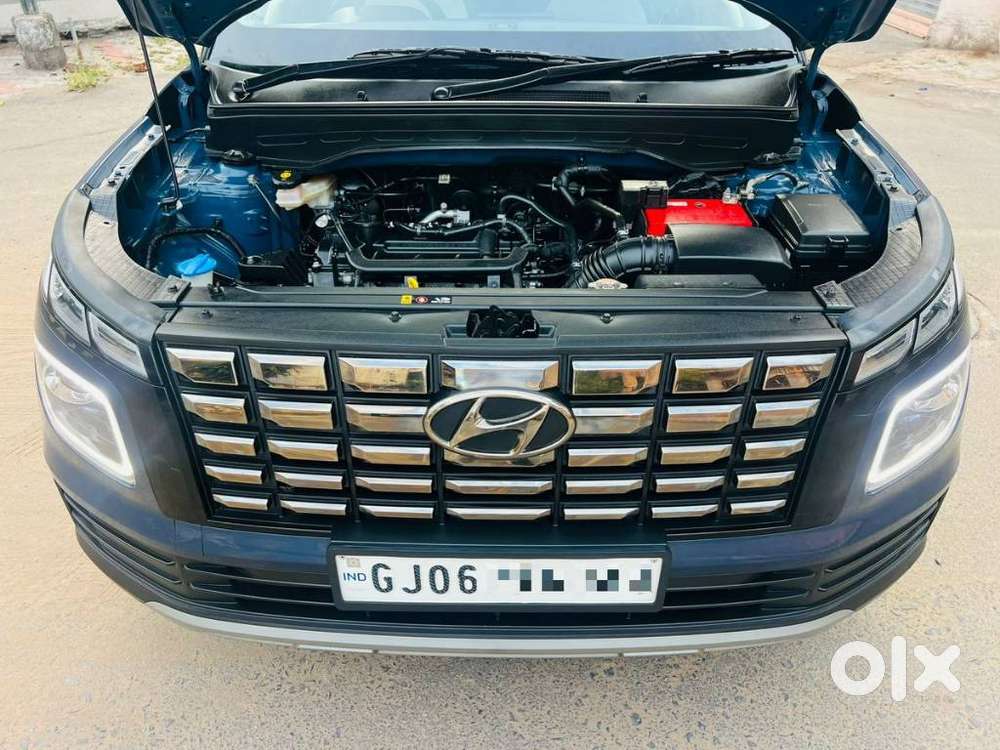 Hyundai Venue 1.2 S (o), 2022, Petrol