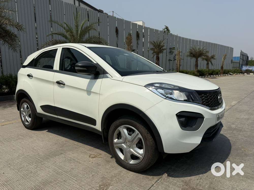Tata Nexon 1.2 Revotron Xm (s), 2018, Petrol