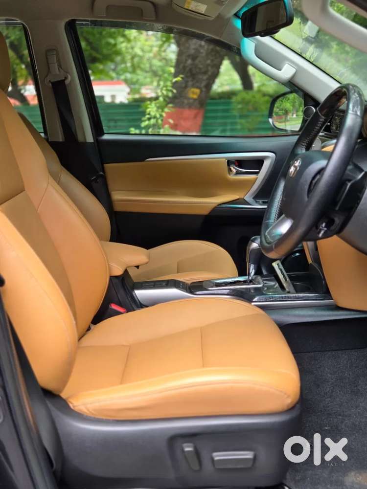 Toyota Fortuner 4x2 At, 2023, Diesel