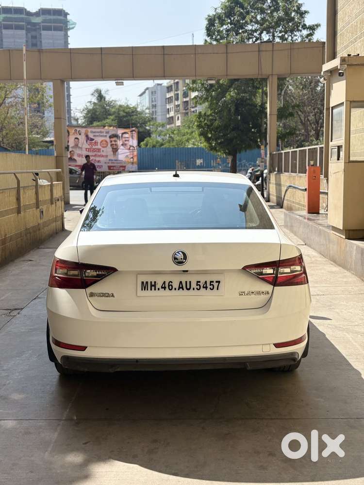 Skoda Superb Style 1.8 Tsi At, 2016, Petrol