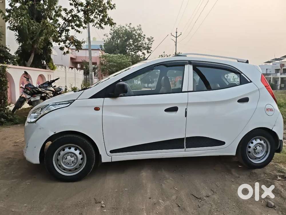 Hyundai Eon 2017 Petrol 52000 Km Driven
