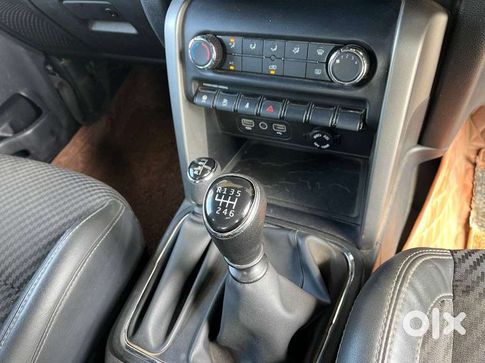 Mahindra Thar Lx D 4wd At, 2021, Petrol