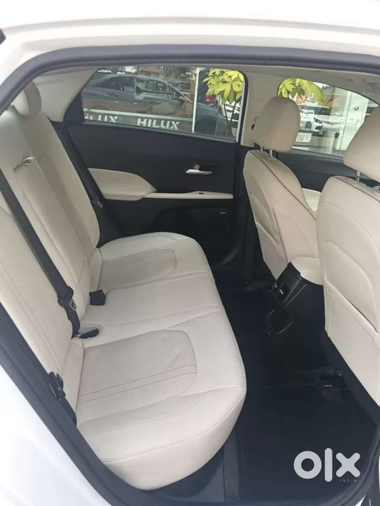 Hyundai Verna 1.6 Sx (o) At Anniversary Edition Vtvt, 2024, Petrol