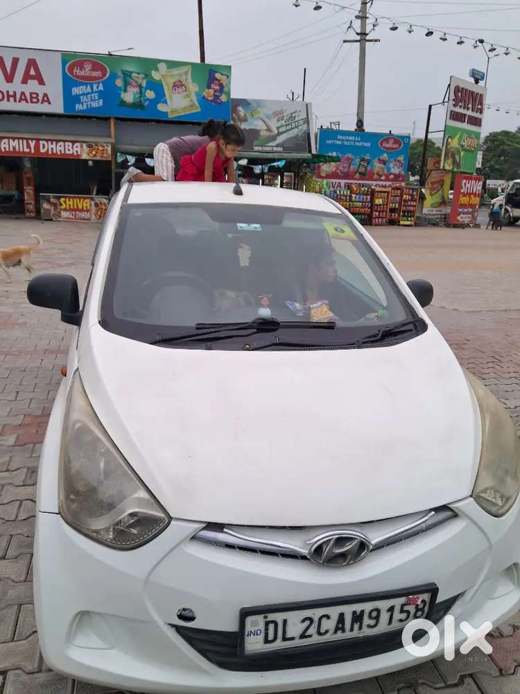Hyundai Eon Magna 2012