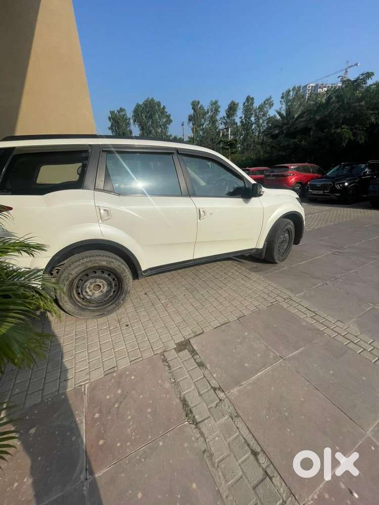 Mahindra Xuv500 2017 Diesel Well Maintained