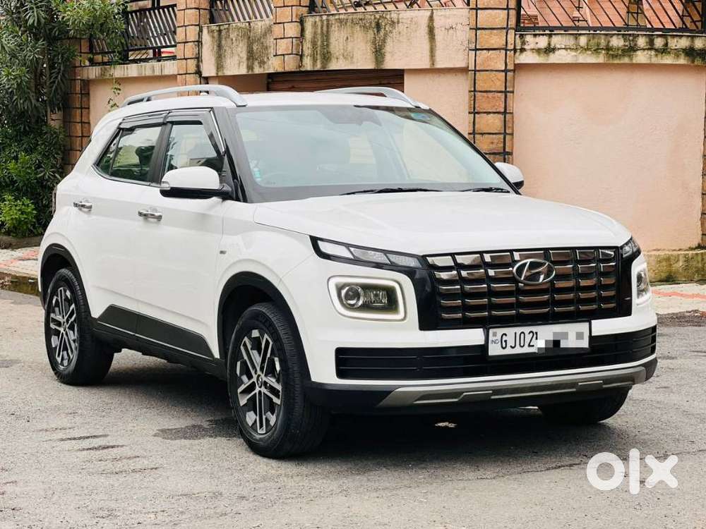 Hyundai Venue 1.0 Sx (o) Turbo Dct, 2024, Petrol