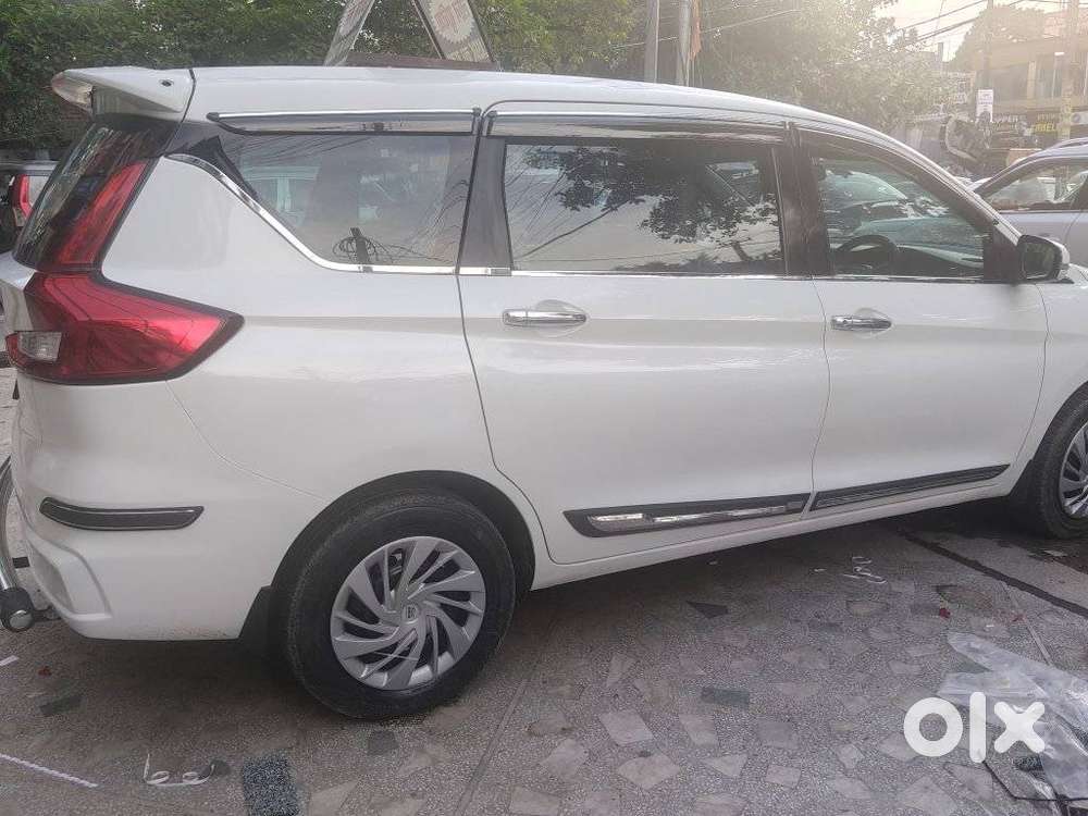 Maruti Suzuki Ertiga Vxi Cng, 2022, Cng & Hybrids
