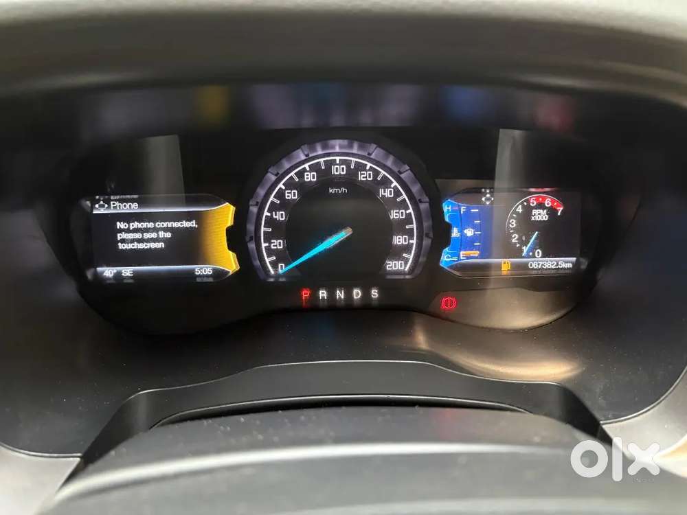 Fully Automatic.  4×4   Ford Endeavour 3.0l