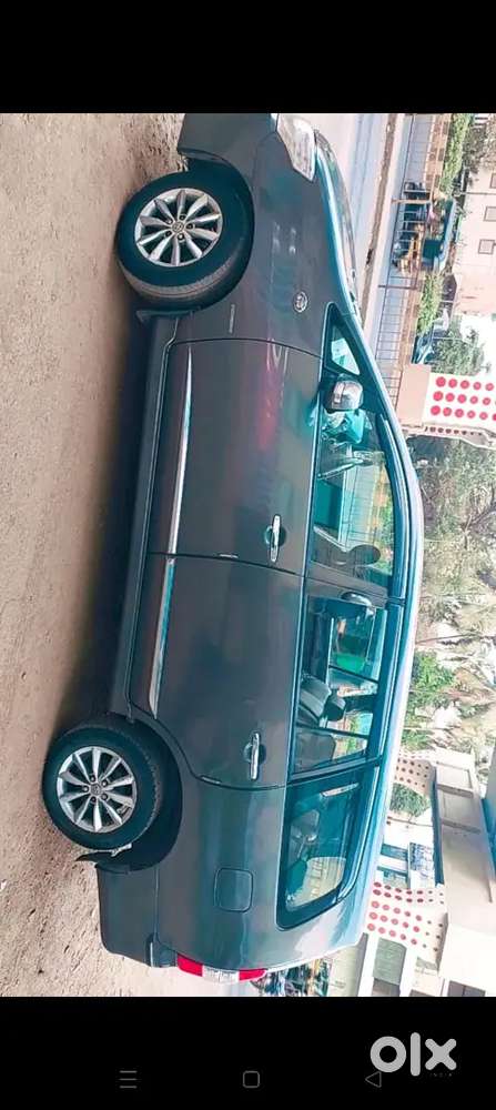 Toyota Innova 2013 Model G4