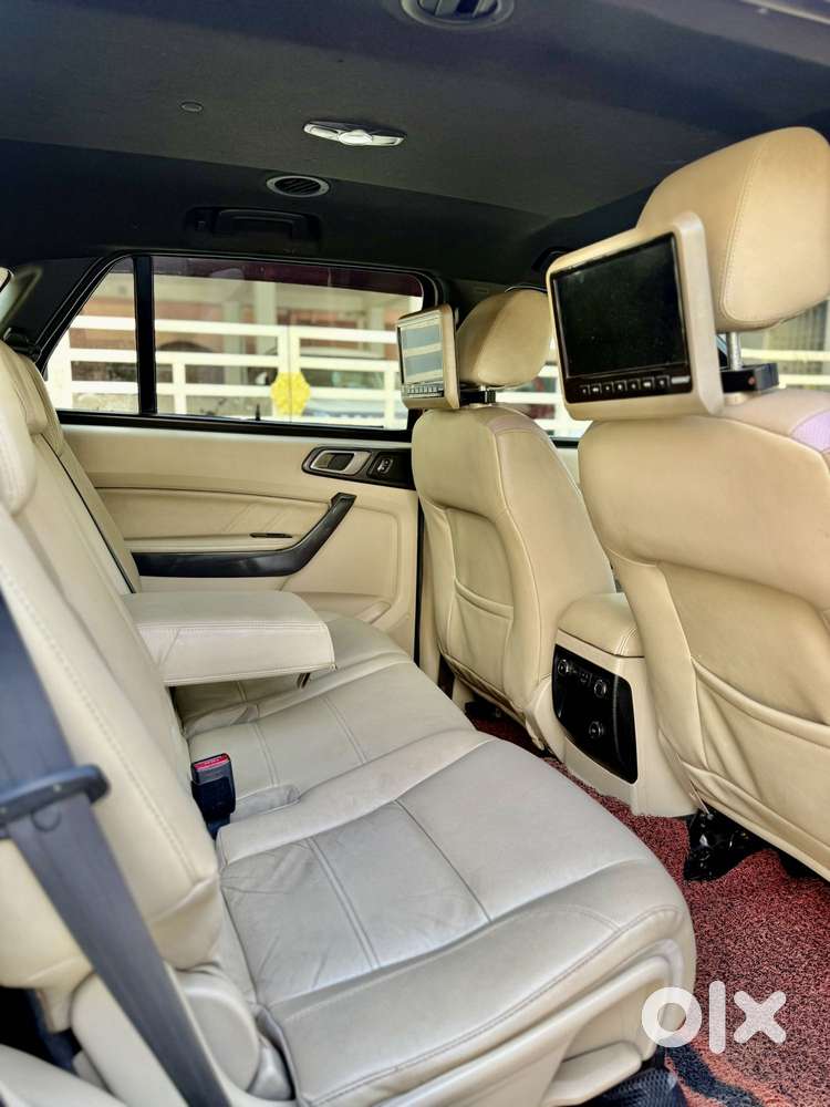 Ford Endeavour 2.2 Titanium 4x2 At, 2016, Diesel