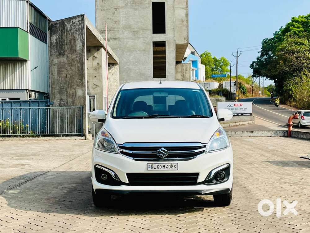 Maruti Suzuki Ertiga Zxi Plus Shvs, 2017, Petrol
