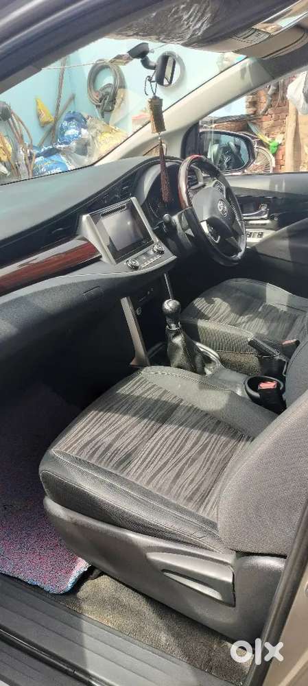 Toyota Innova Crysta 2019