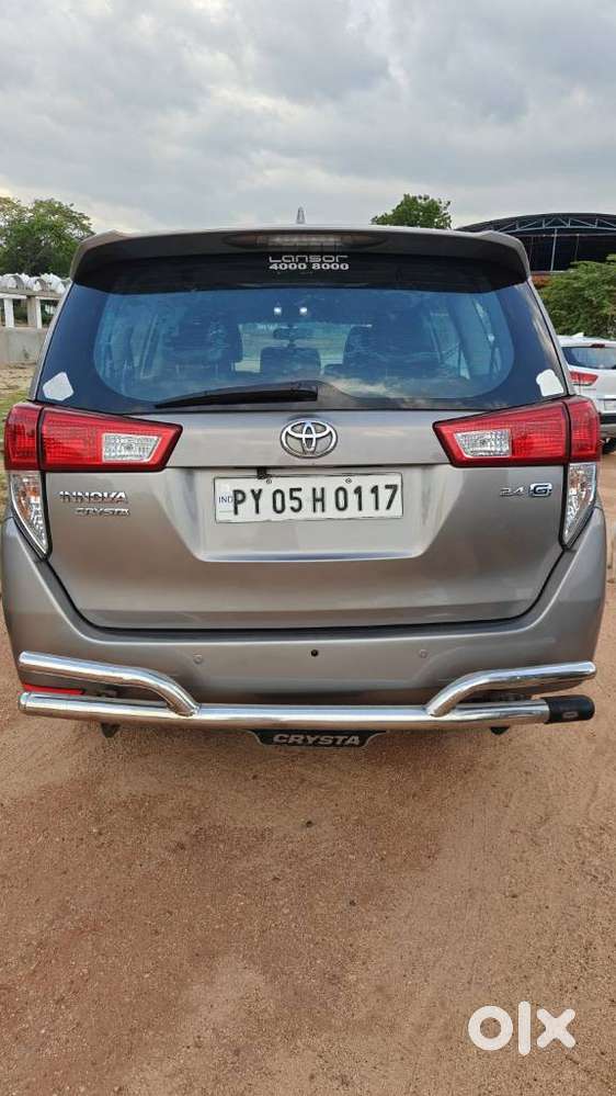 Toyota Innova Crysta 2.4 G Plus Mt 8s, 2019, Diesel