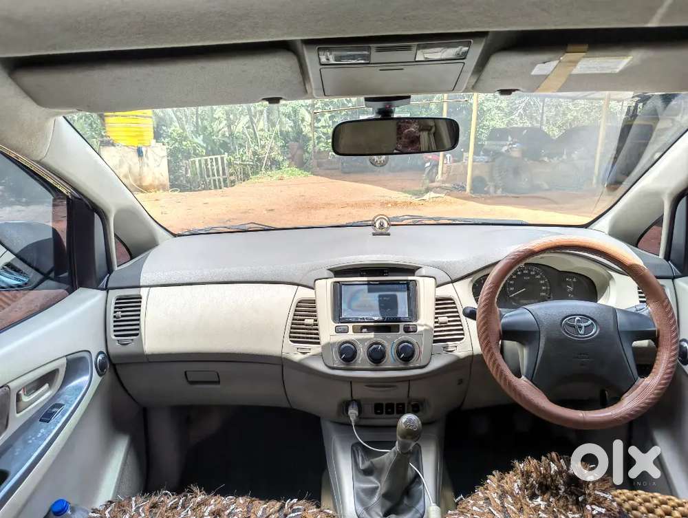 Toyota Innova Diesel Manual 2nd Owner 2013