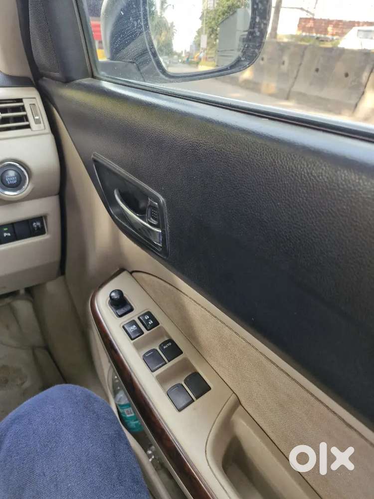 Maruti Suzuki Swift Dzire Zdi 2017