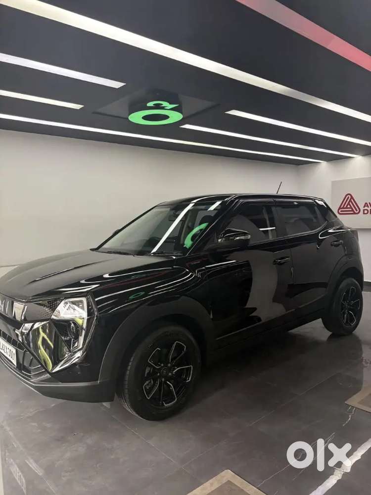 Mahindra Xuv 3xo Auto 2024 November 
4 Year Ceramic Coating 
Alloys