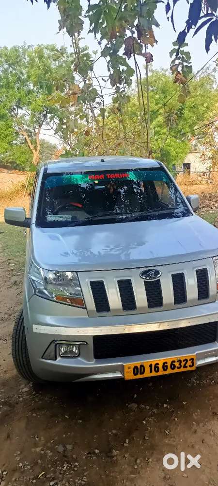 Mahindra Tuv 300 Plus 2020