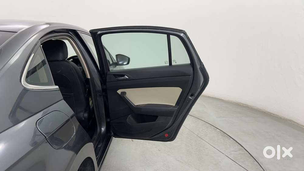 Skoda Slavia Style 1.5l Tsi Dsg, 2022, Petrol