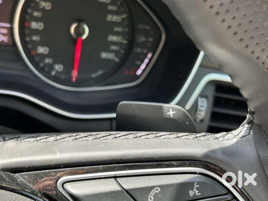 Audi A4 1.8 35 Tfsi Premium Plus, 2026, Petrol