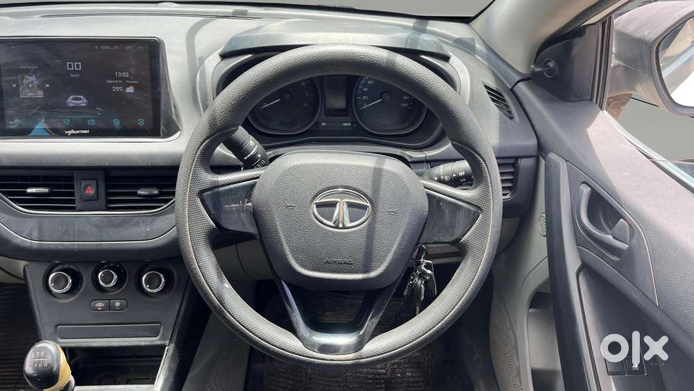 Tata Tiago 1.2 Revotron Xz, 2018, Petrol
