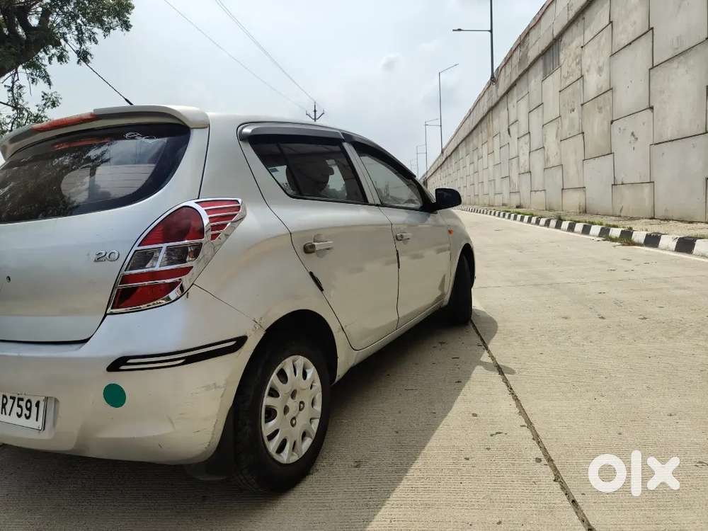 Hyundai I20(megna 1.2) Petrol Manual 2010