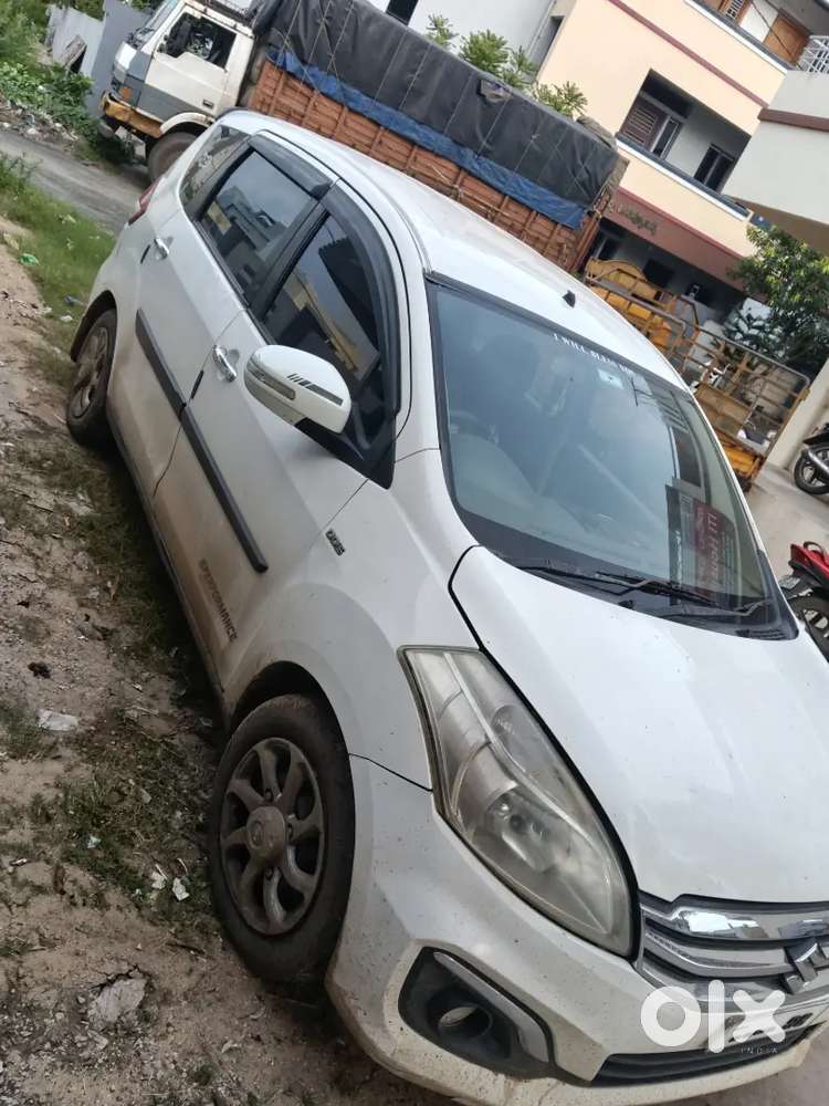 2nd Owner Maruti Suzuki Ertiga 2016 Diesel Manual