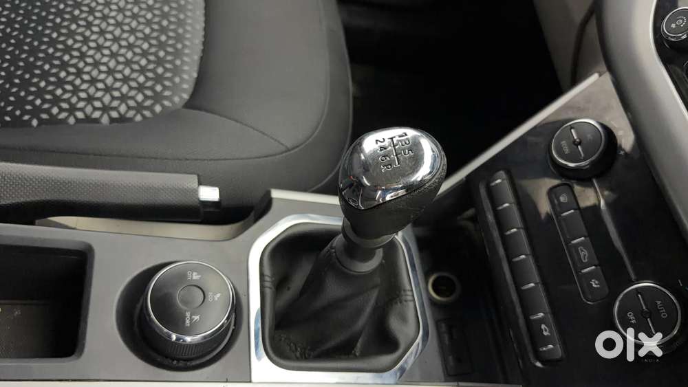 Tata Nexon 1.2 Revotron Xz, 2019, Petrol