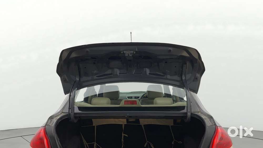 Maruti Suzuki Swift Dzire Vxi 1.2, 2014, Petrol