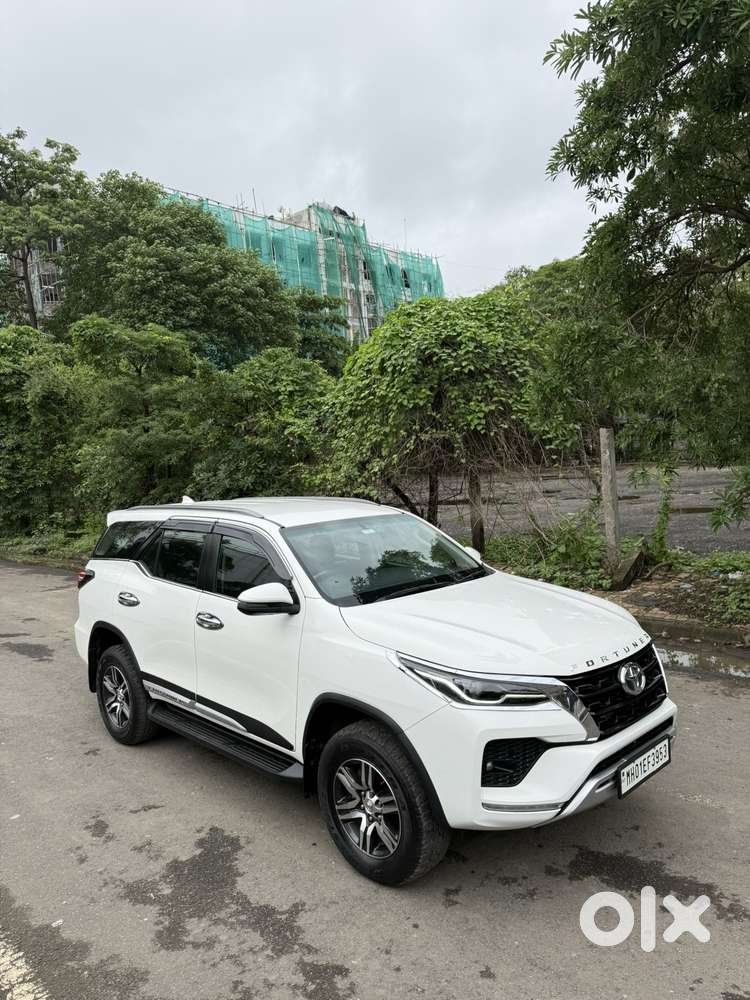 Toyota Fortuner [2021-ongoing] 2.8 2wd Diesel At, 2023, Diesel