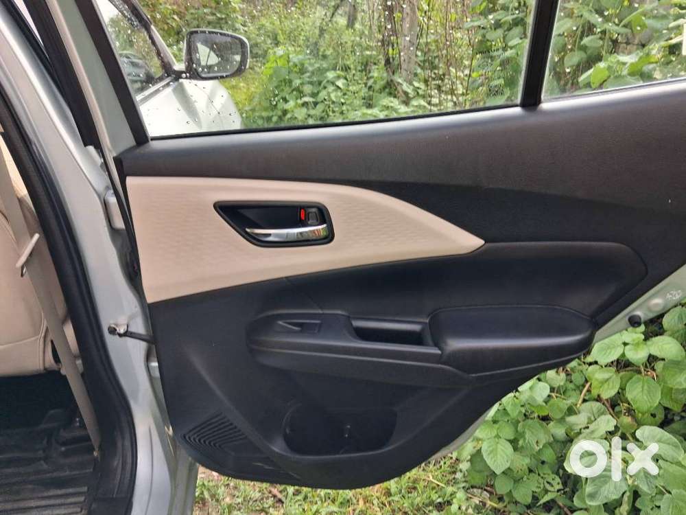 Maruti Suzuki Dzire 2025 Petrol 11800 Km Driven