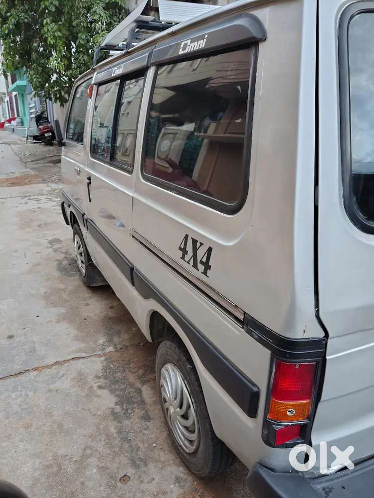 Maruti Suzuki Omni 2017