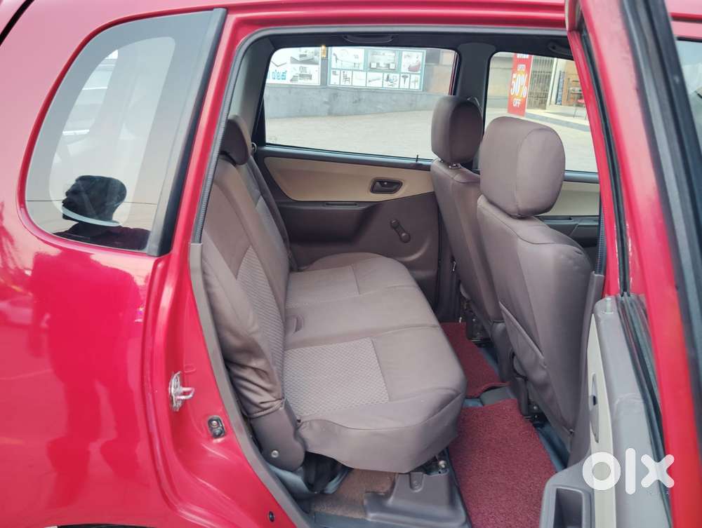 Maruti Suzuki Zen Estilo Lxi Bs Iv, 2011, Petrol