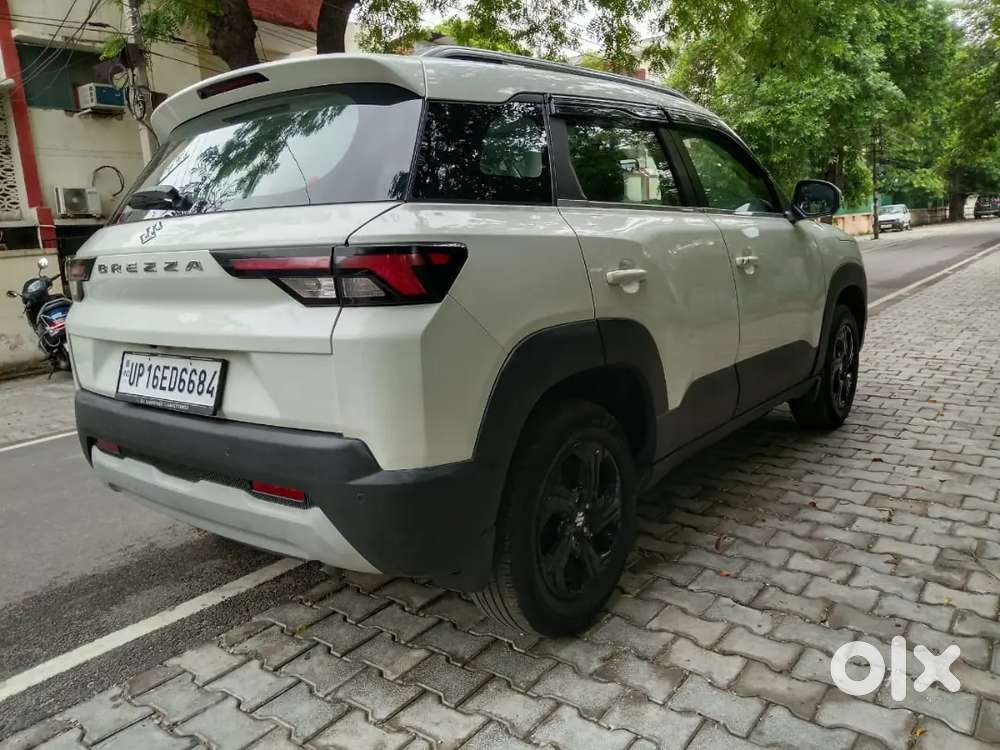 Maruti Suzuki Brezza 2024 Petrol 47000 Km Driven