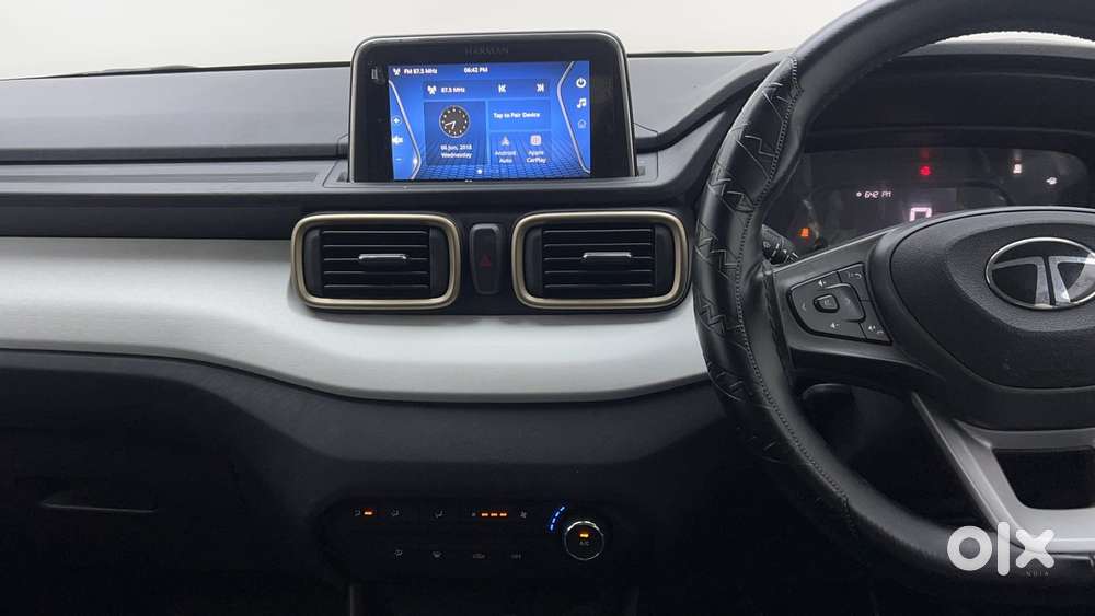 Tata Punch Accomplished Dazzle Sunroof Cng, 2024, Cng & Hybrids