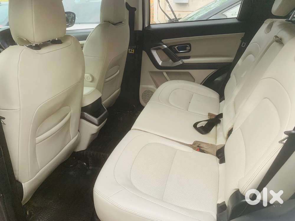Tata Safari, 2022, Diesel