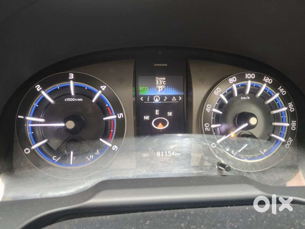 Toyota Innova Crysta 2.8 Zx At 7 Seater, 2017, Diesel