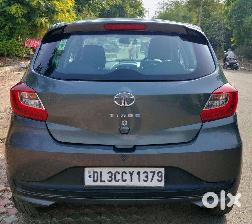 Tata Tiago 1.2 Revotron Xt (o), 2023, Petrol